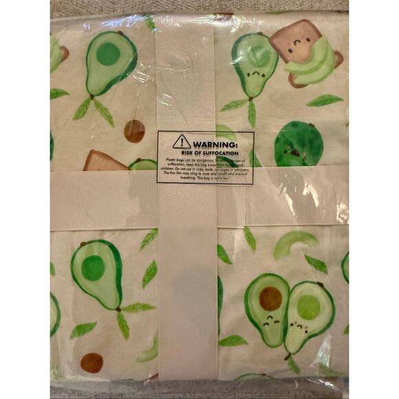 NWT Little Sleepies Avocado Toast Large Bamboo Cloud Blanket - Picture 5 of 5